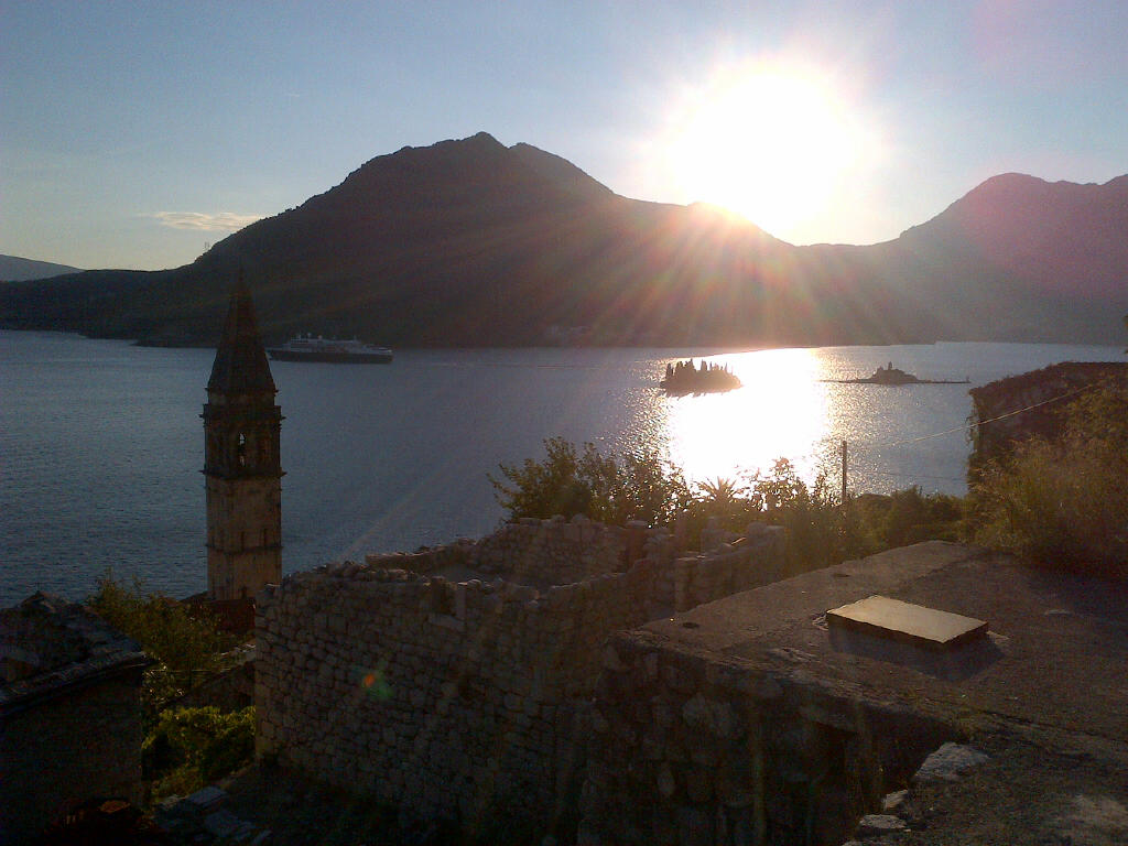 IMAGE0.jpg Perast