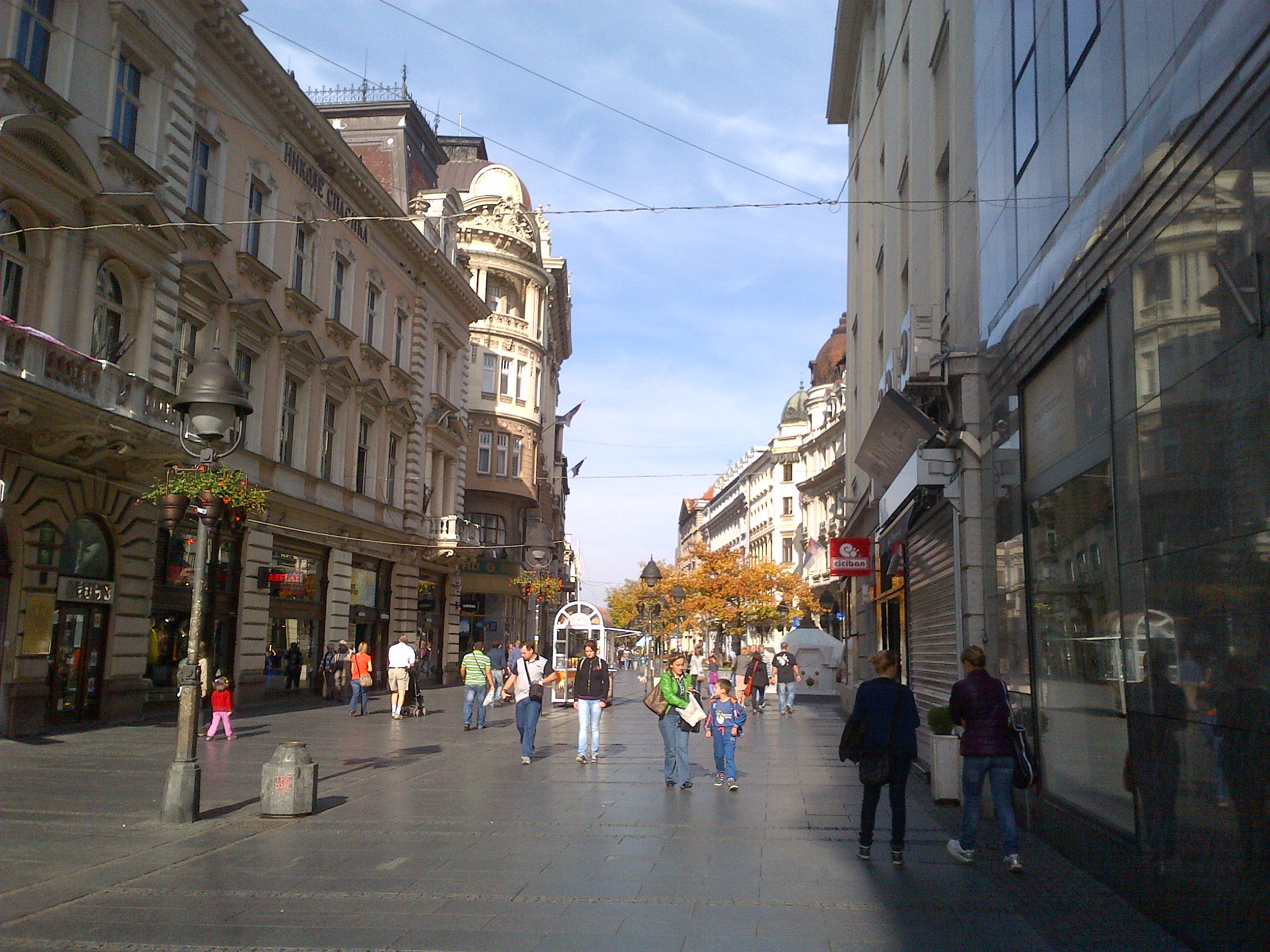 IMG-20131013-01205.jpg The Promenade from the other side