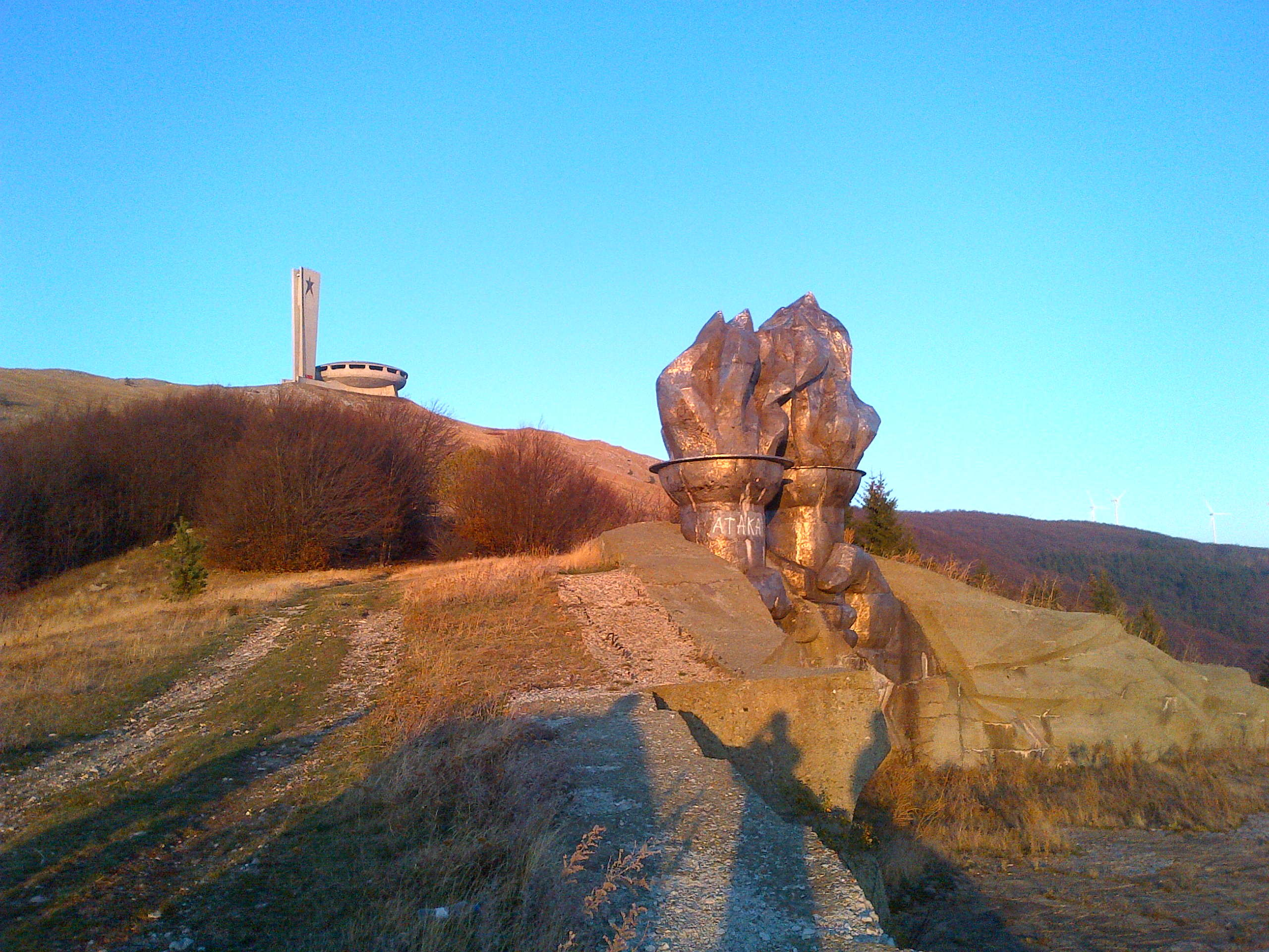 IMG-20131023-01231.jpg Burnin' with a red flame